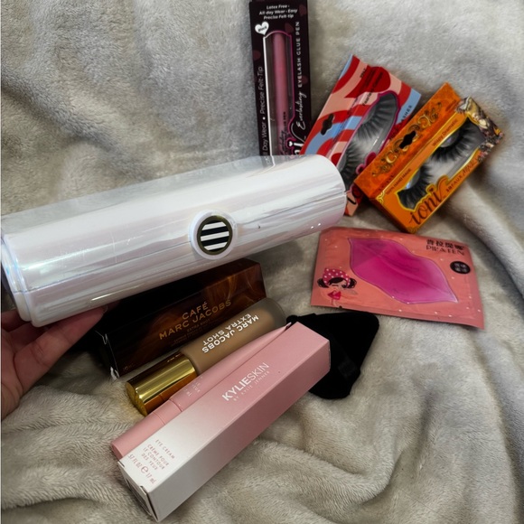 NEW Makeup Luxury Bundle Marc Jacobs Kylie - Picture 5 of 7